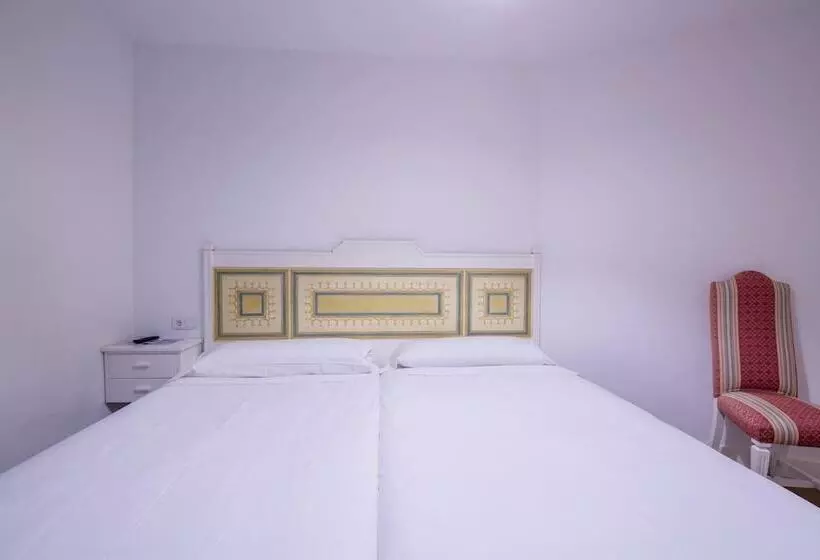 پانسیون Hostal Misericordia