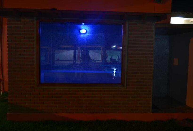 Пансион Pousada Tropical