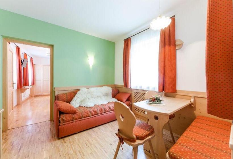 旅馆 Berggasthof Locanda Alpina Dorfner