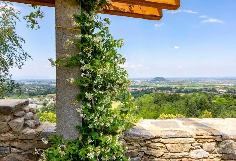 ホテル Agriturismo Famiglia Al Castello Di Bagnolo