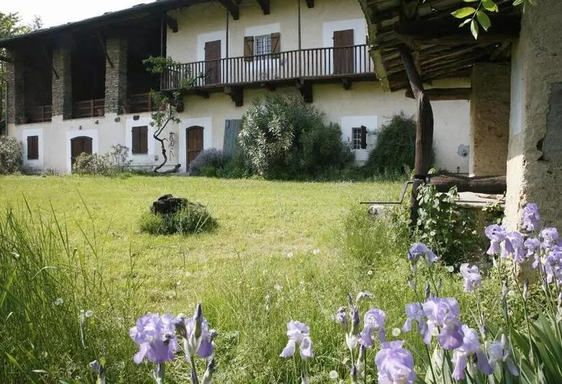 ホテル Agriturismo Famiglia Al Castello Di Bagnolo