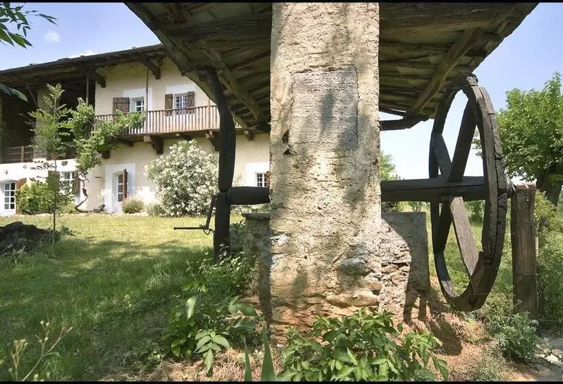 ホテル Agriturismo Famiglia Al Castello Di Bagnolo