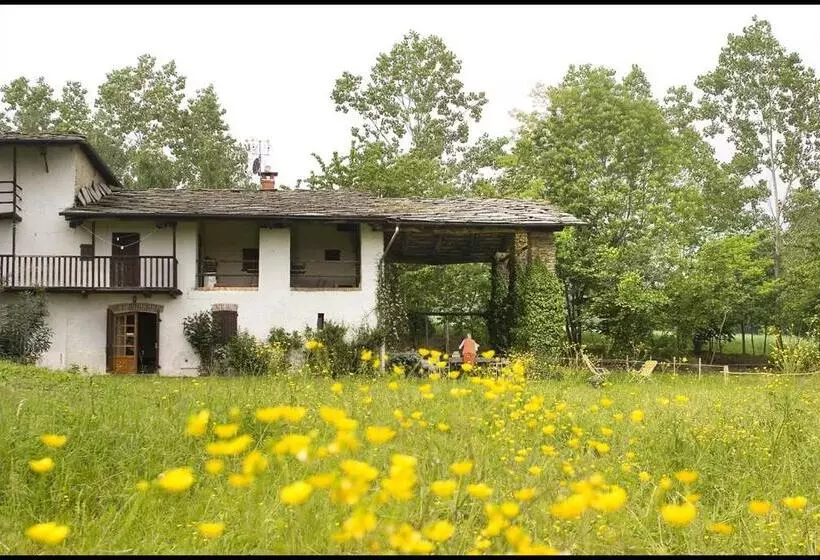 ホテル Agriturismo Famiglia Al Castello Di Bagnolo
