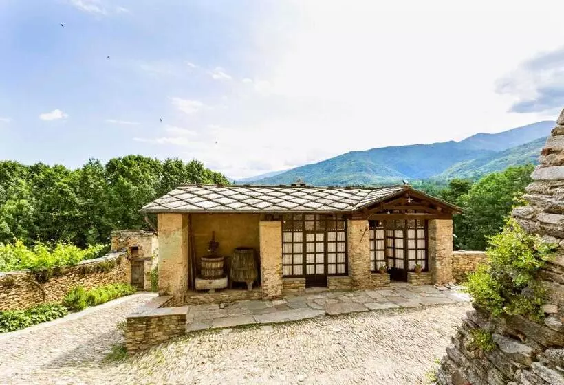 ホテル Agriturismo Famiglia Al Castello Di Bagnolo