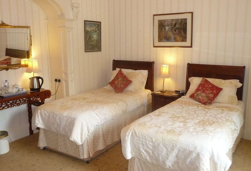 Pensjonat Fludha Guest House