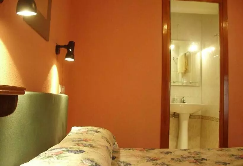 پانسیون Hospedaje Senda Del Huerna
