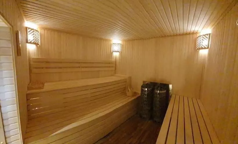 پانسیون Nino Ratiani's Guesthouse