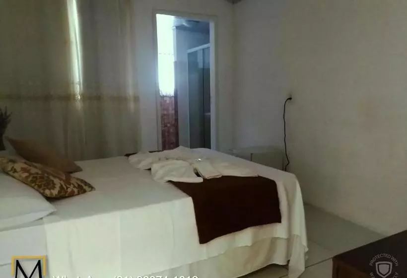 ペンション Pousada Monteiro