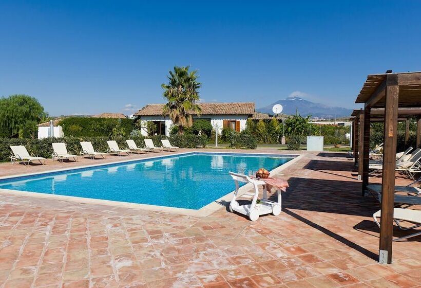 Отель Orange Park