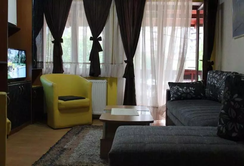 پانسیون Guest House Sreder