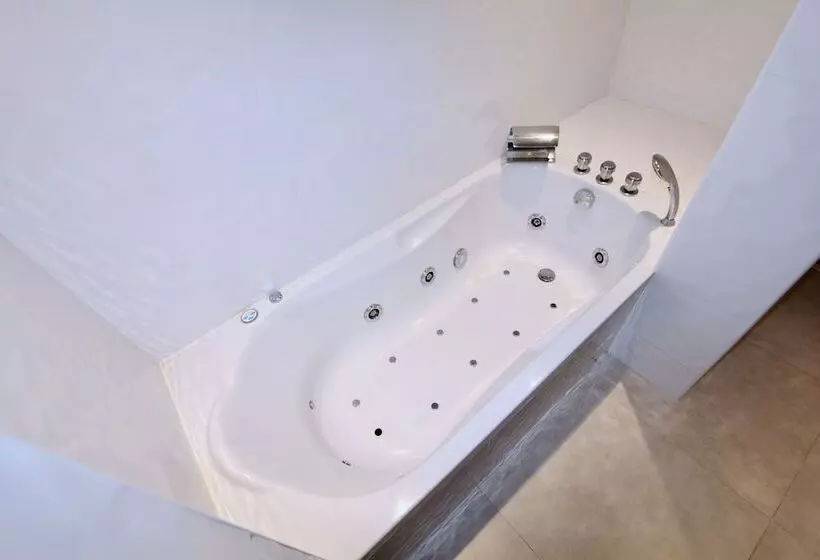 Cannes Luxury Residence Rentals
