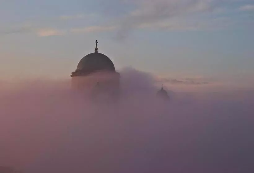 ペンション Amadeus Vendégház