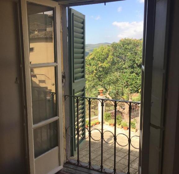 بنسيون La Corte Di Alice