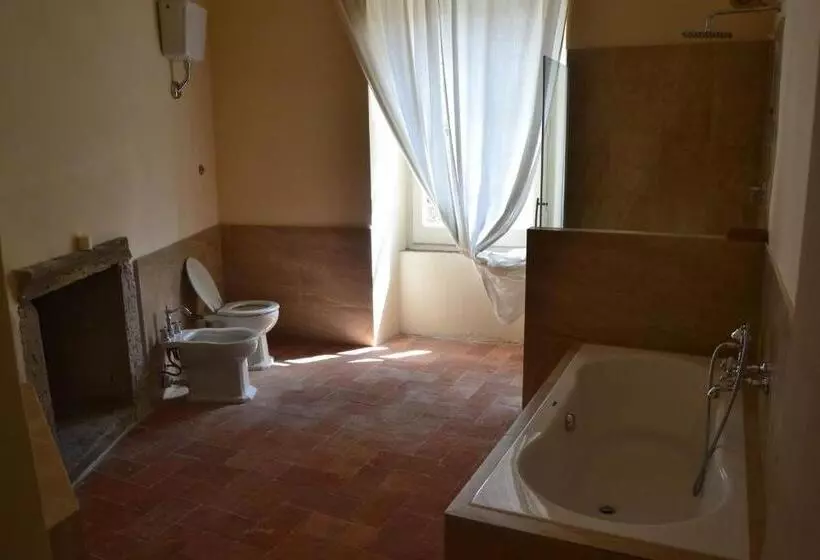 Majatalo La Corte Di Alice