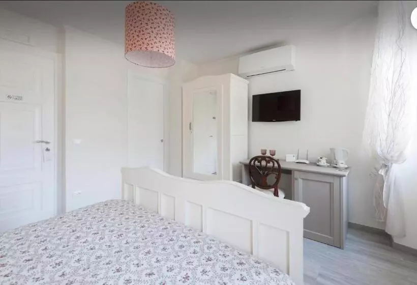 ペンション La Linea D'acqua