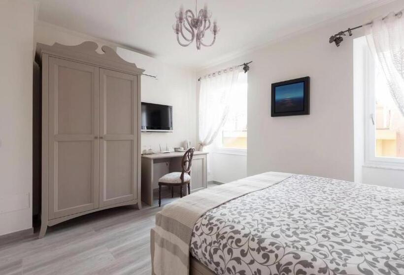 פנסיון La Linea D'acqua