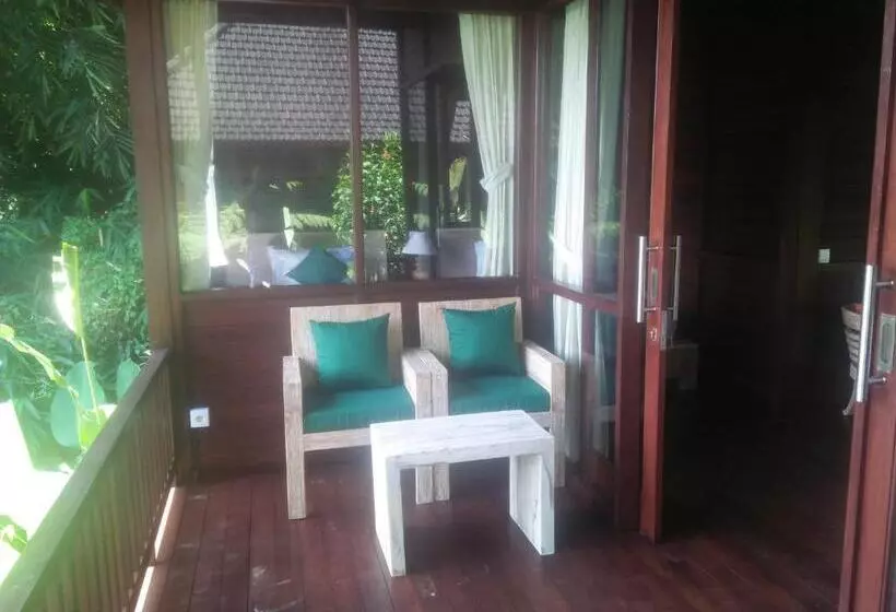 Majatalo Villa Wedang