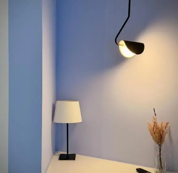 پانسیون Apartment 81