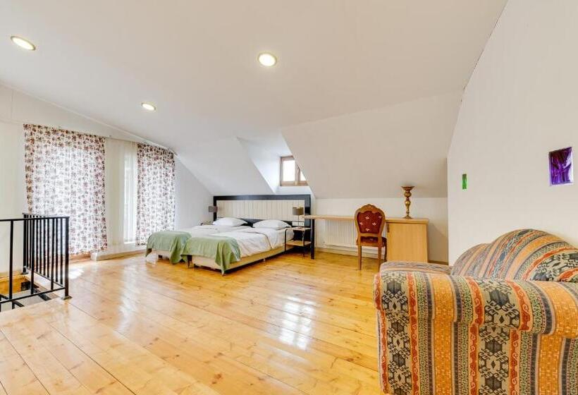 پانسیون Isev Kvareli