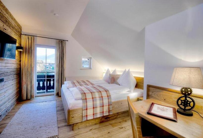 ユースホステル Gasthaus Brandlwirt