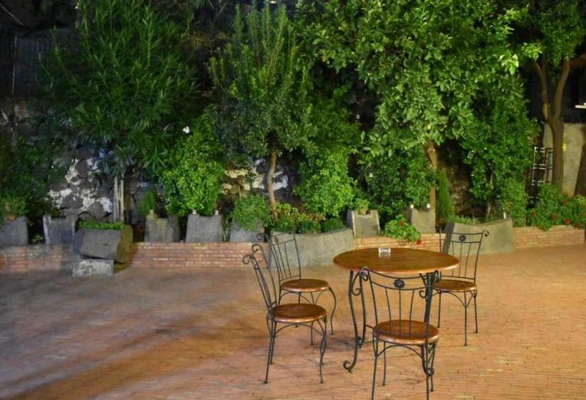 פנסיון Domus Giuliae