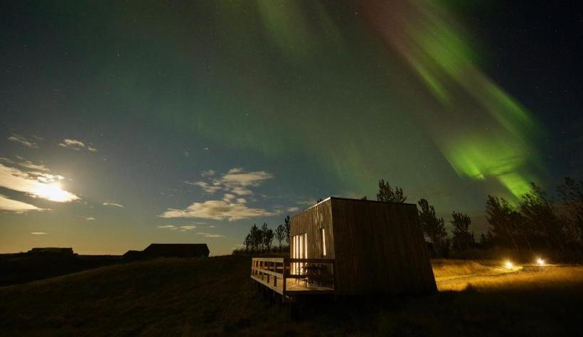 پانسیون Fagrabrekka Guesthouse