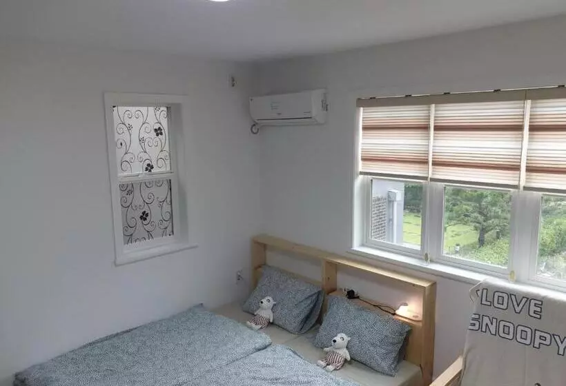 پانسیون All In One Guesthouse