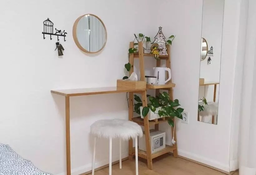 پانسیون All In One Guesthouse