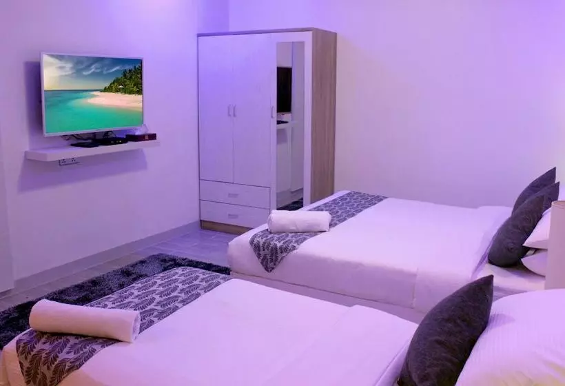 پانسیون Em Beach Maldives