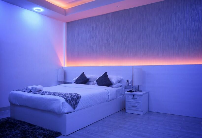 پانسیون Em Beach Maldives