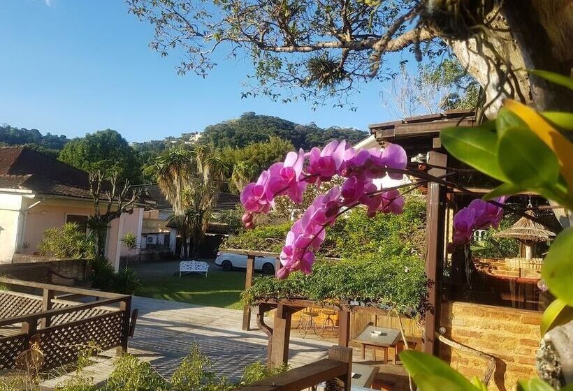 پانسیون Pousada 14 Bis