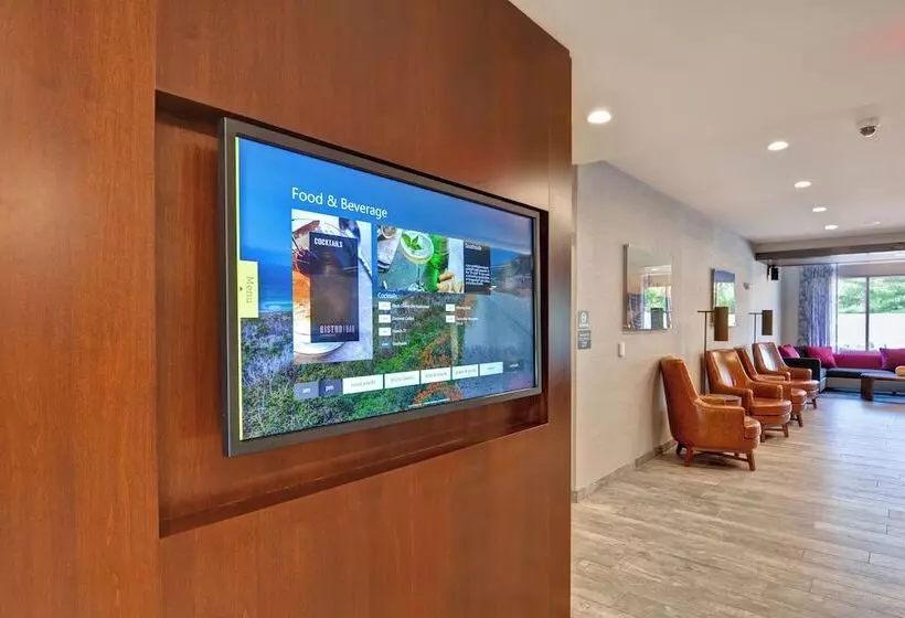 Hotelli Courtyard By Marriott Long Island Islip/courthouse Complex