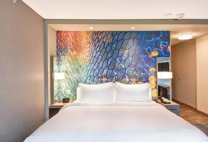 Hotelli Courtyard By Marriott Long Island Islip/courthouse Complex