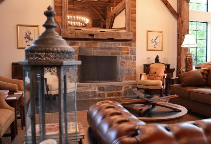 Szálló The Historic Hill House And Farm