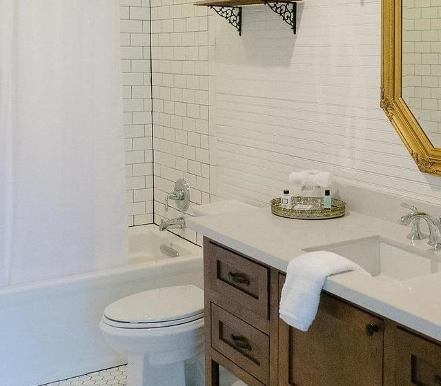 Szálló The Historic Hill House And Farm