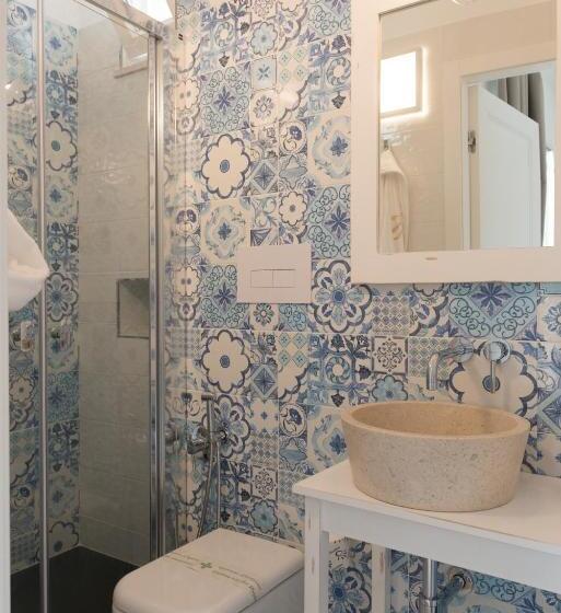 민박 Mare Versus Luxury Suites