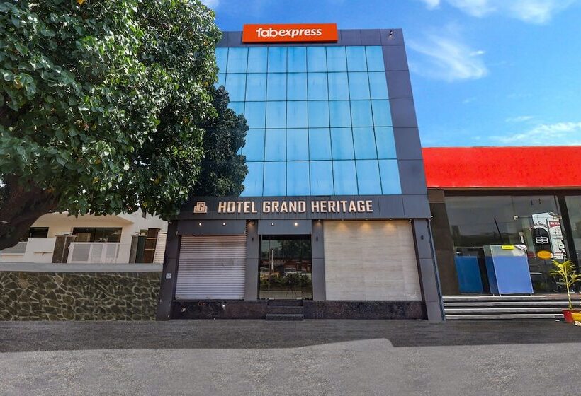 Fabhotel Grand Heritage   Nr Bkc