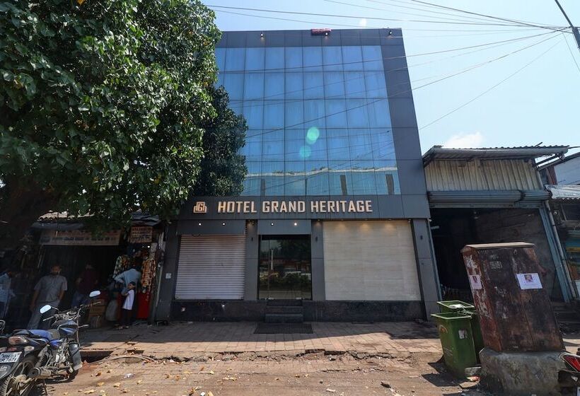 Fabhotel Grand Heritage   Nr Bkc