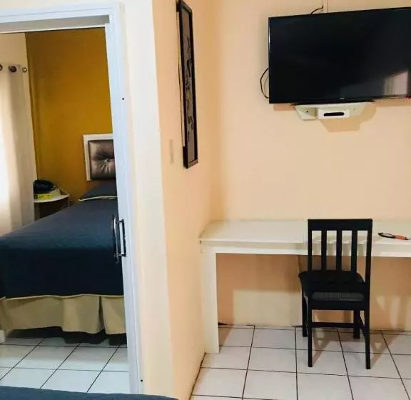 هتل Sunset Inn Apartment