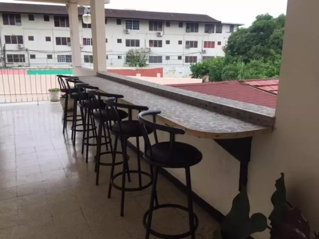 هتل Sunset Inn Apartment