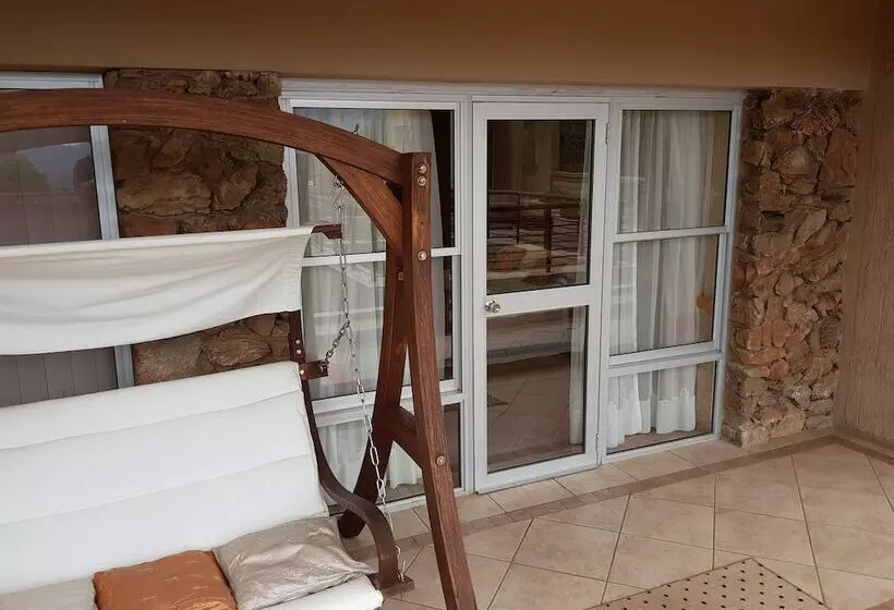 Majatalo Bubez Guesthouse