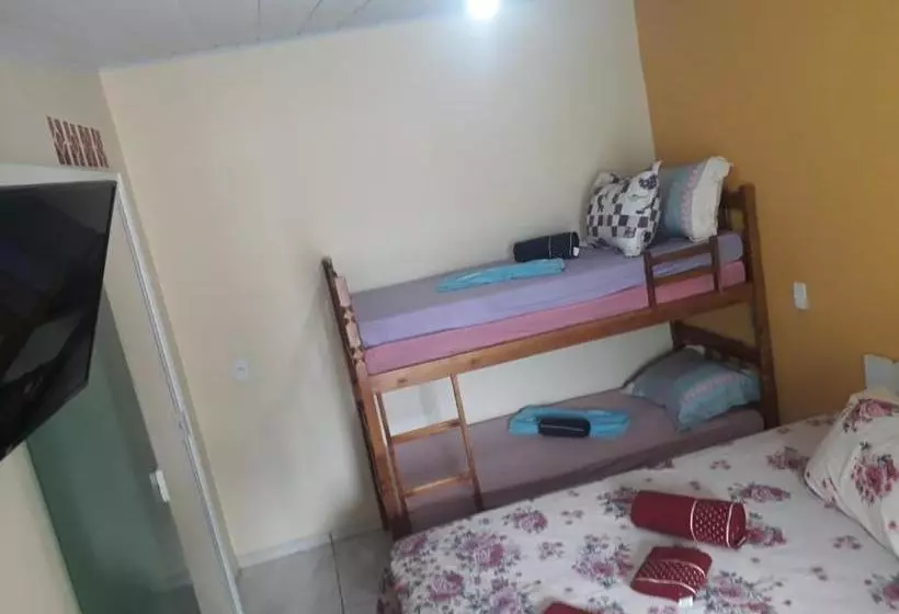 پانسیون Pousada Família Cordeiro
