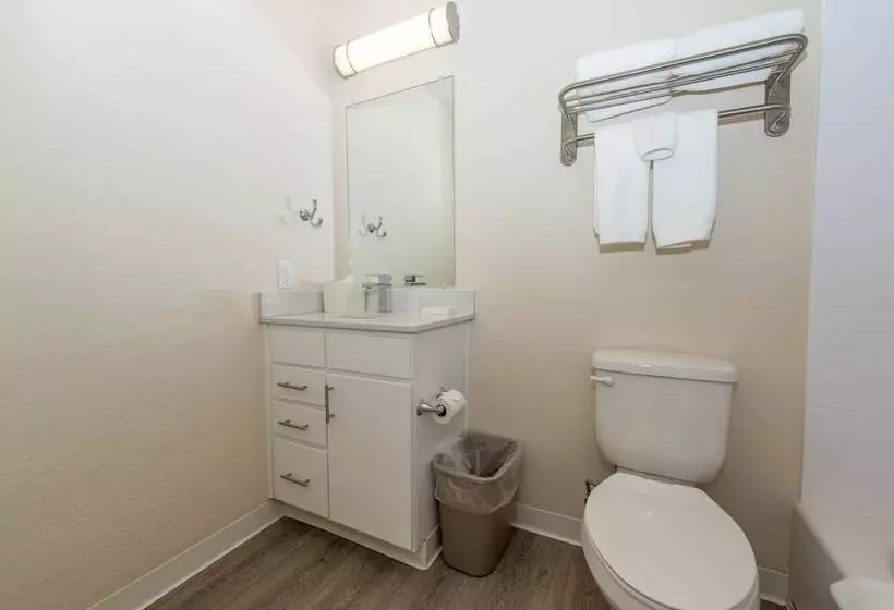 Soka Suites Dallas   Las Colinas
