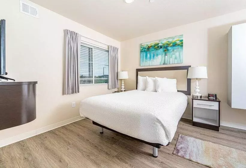 Soka Suites Dallas   Las Colinas