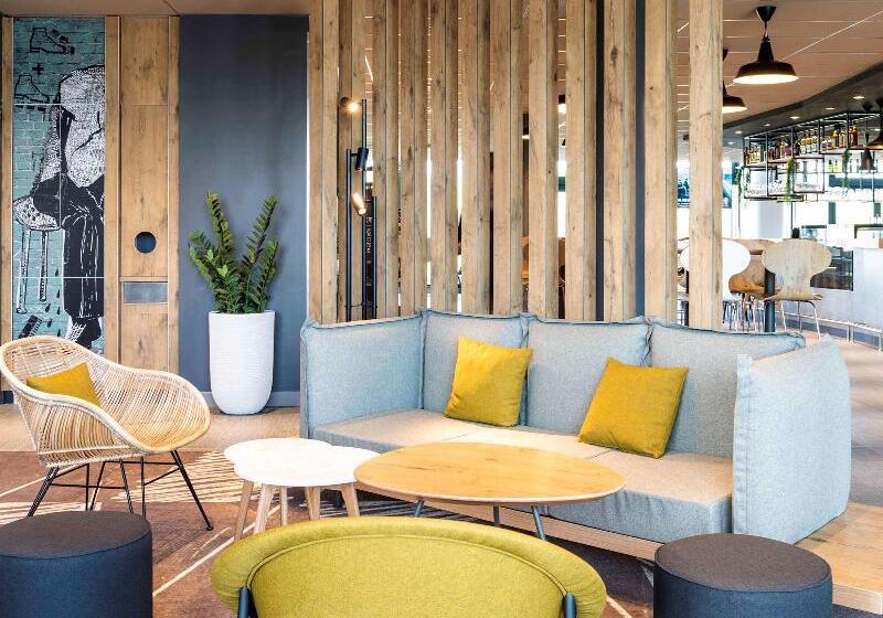 בית מלון כפרי Ibis Budget Gonesse