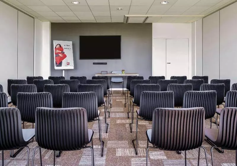 ホテル Ibis Budget Gonesse