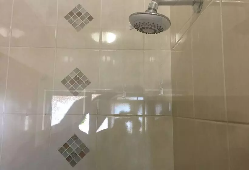 پانسیون Blomsbed Inn