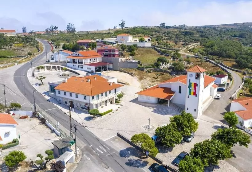 پانسیون Rito Hall Da Serra