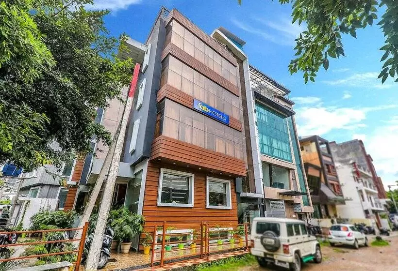 Hôtel Fab Surya