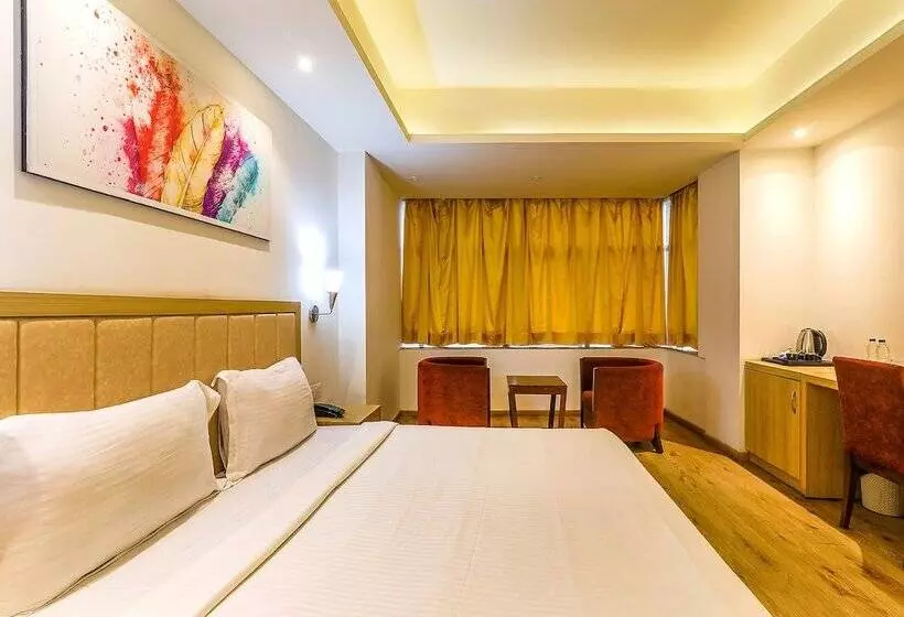 Hôtel Fab Surya